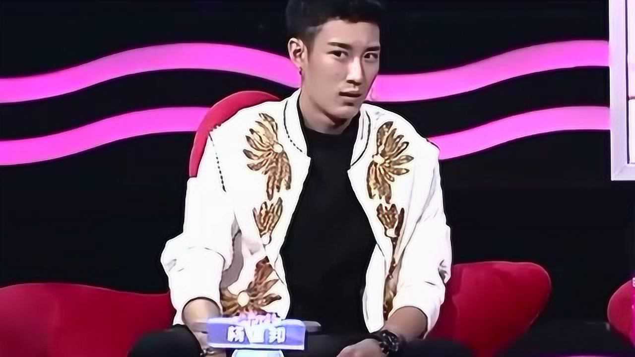 非常完美四位男嘉宾同时为女孩降屏究竟是怎样的女孩呢