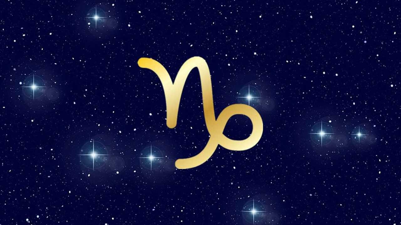 12星座的代表符号摩羯的符号是羊头和鱼尾象征勇气和情感