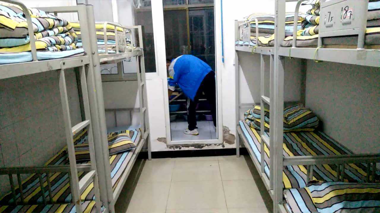 开封高中东校区学生寝室内务整理规范