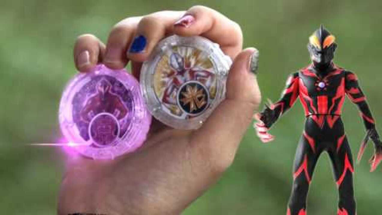 《罗布奥特曼》动漫盘点_贝利亚奥特曼再次登场,他的水晶可能预示着新的黑暗欧布即将出现_动漫_高清完整版视频在线观看_腾讯视频