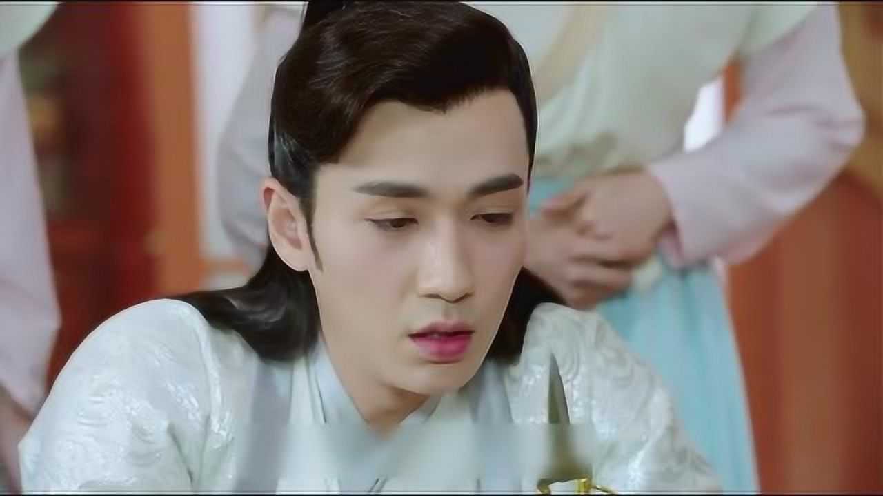 来腾讯视频看更多热门视频