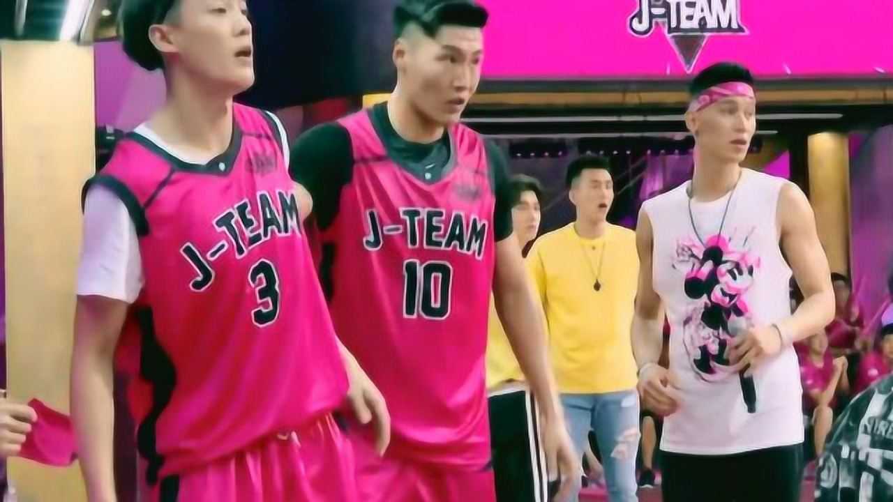 这就是灌篮张天意不满女裁判遭驱逐离场年轻人脾气就是冲啊