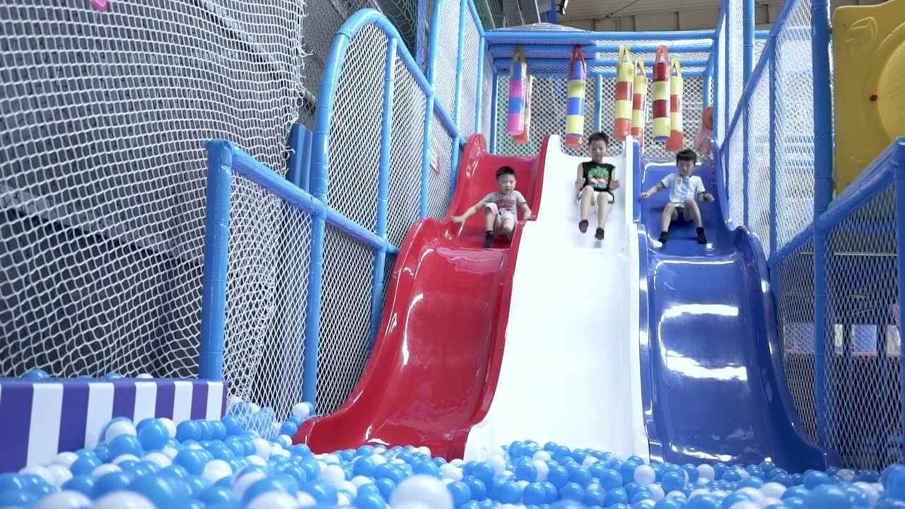 抖音网红蹦床来盐城啦就在悦达健身广场