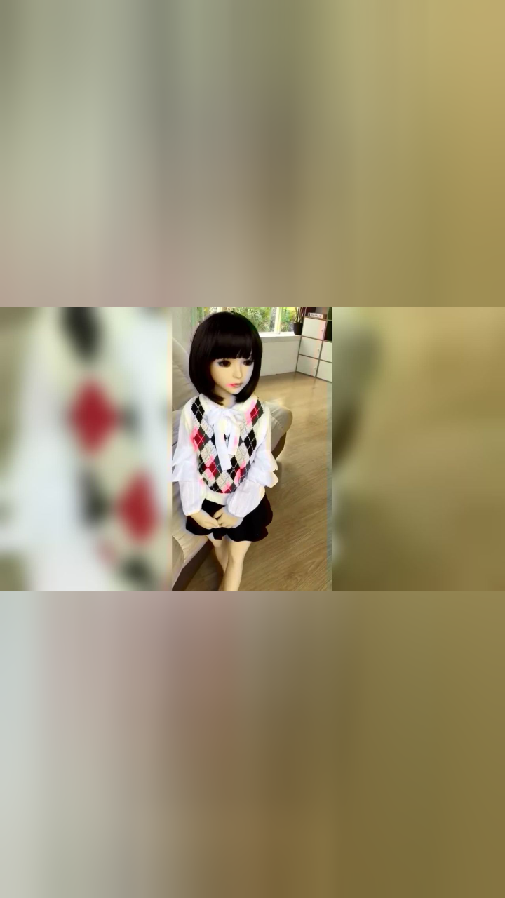 布吉岛科技实体娃娃1米小樱实拍