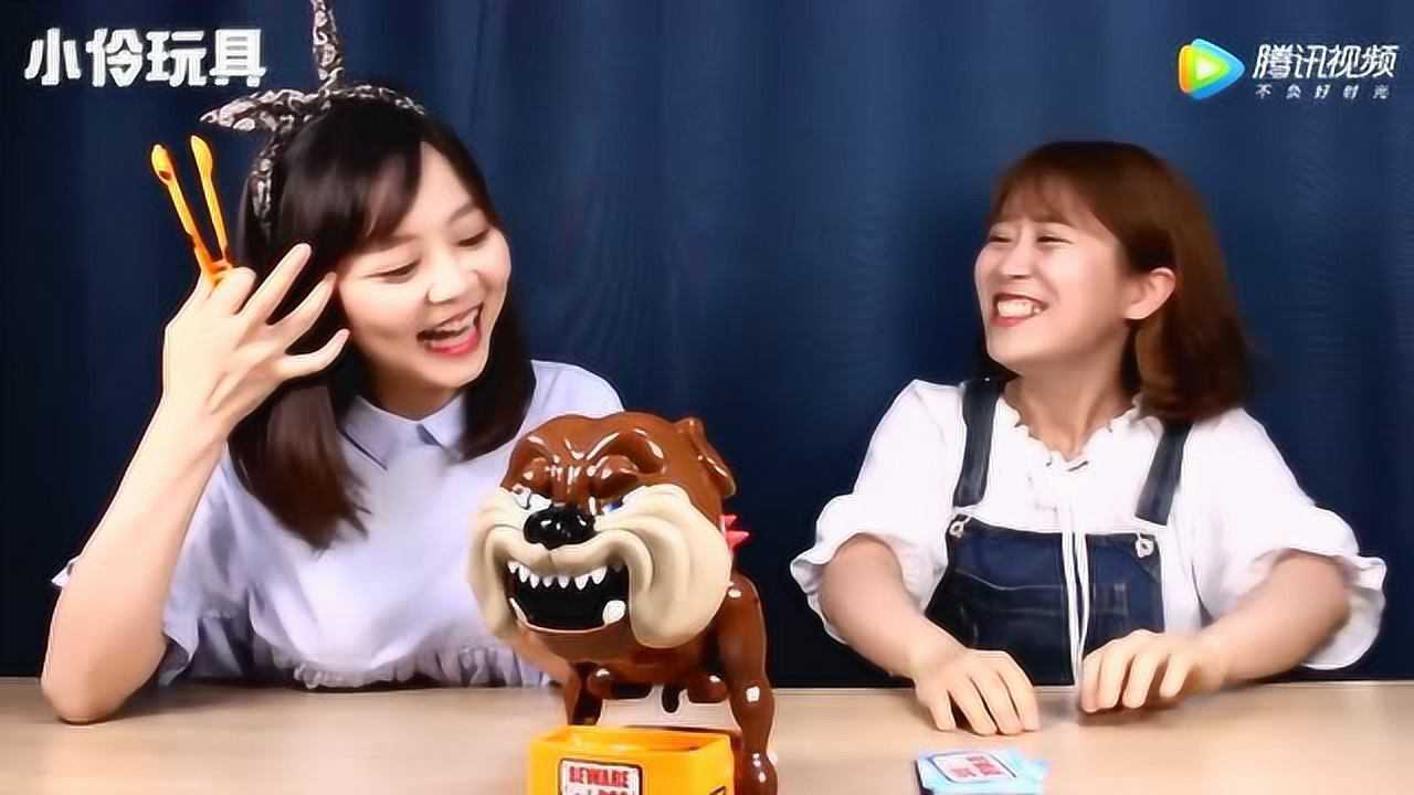 《小伶讲故事》狗狗咬到小伶姐姐了吗?藏獒狗狗坏蛋!