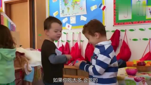 《四岁小孩的秘密生活》10月10日看点外国熊孩子在幼儿园都干了些什么