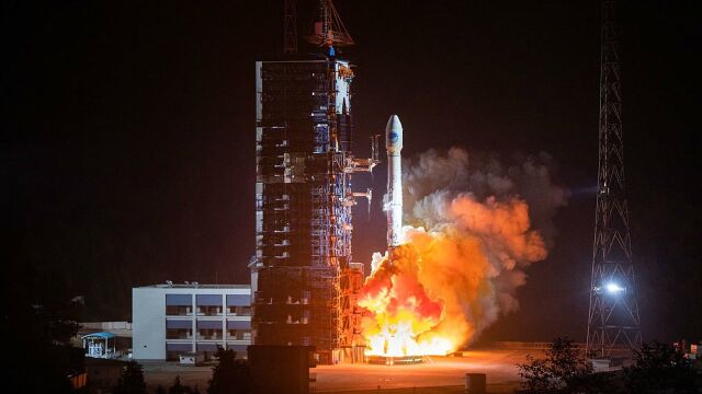 今天凌晨,一箭双星发射成功! 迈出中国北斗走向全球“关键一步”