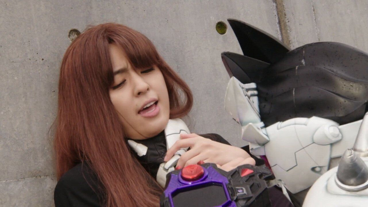 假面骑士ex-aid:危在旦夕的美女医生!贵利矢你这下子有戏了!