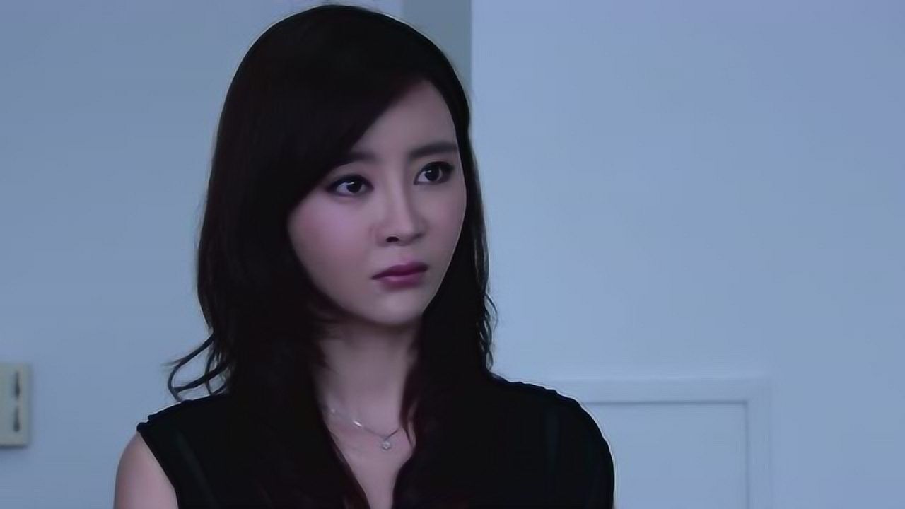 温柔的谎言安然发现包丽娜又做成几笔单子而自己的业务毫无起色