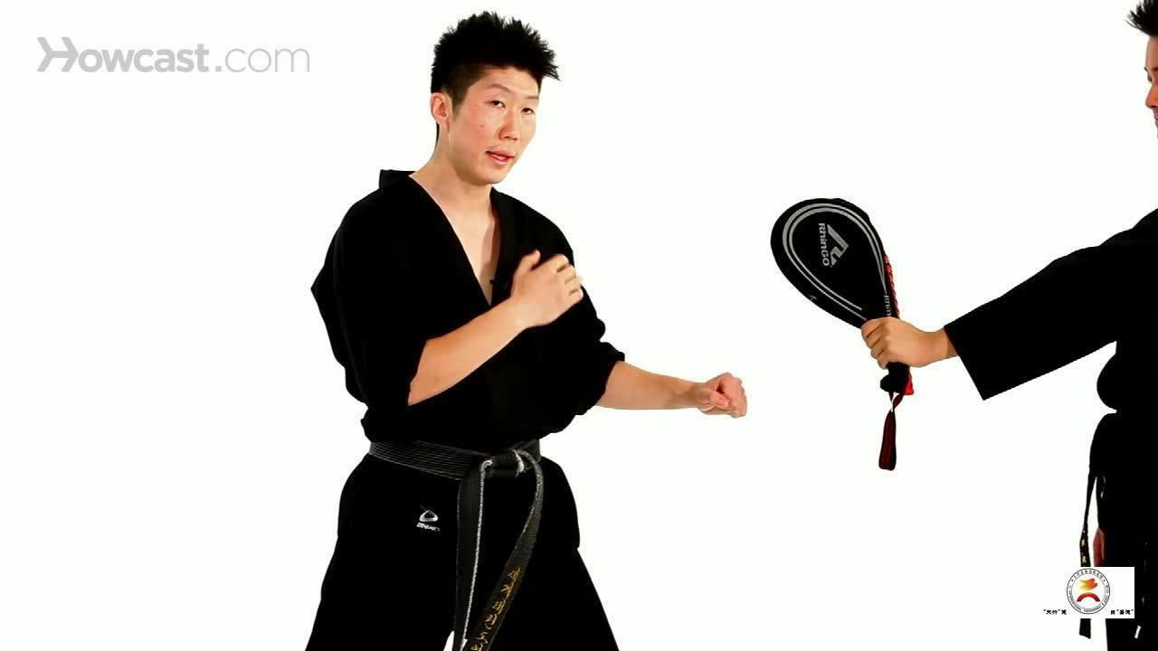 跆拳道——踢:跳步前旋踢_腾讯视频