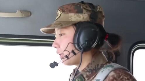 女子战炮班班长的袁远，入伍前已被航空公司录取为空姐，