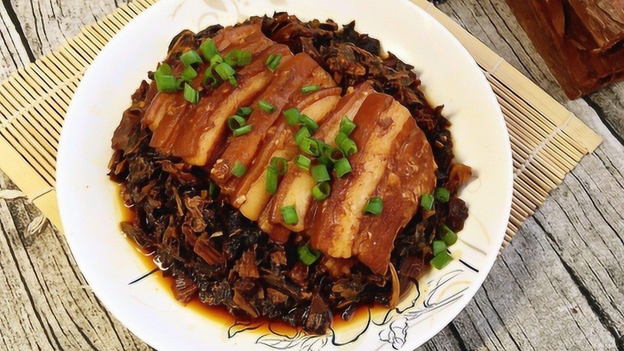 梅菜扣肉的教程 這麼香能吃掉兩碗大米飯