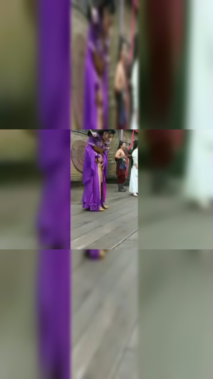 女演员拍戏是尿急了吗？怎么老是这样做？_腾讯视频