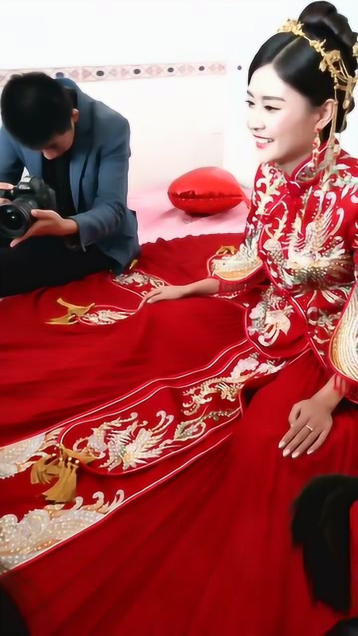 野强强和妮子唱过家家