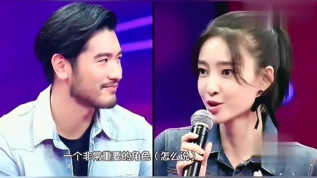 高以翔嫌弃王丽坤太矮,王丽坤:你那么高,还一脸大胡子!