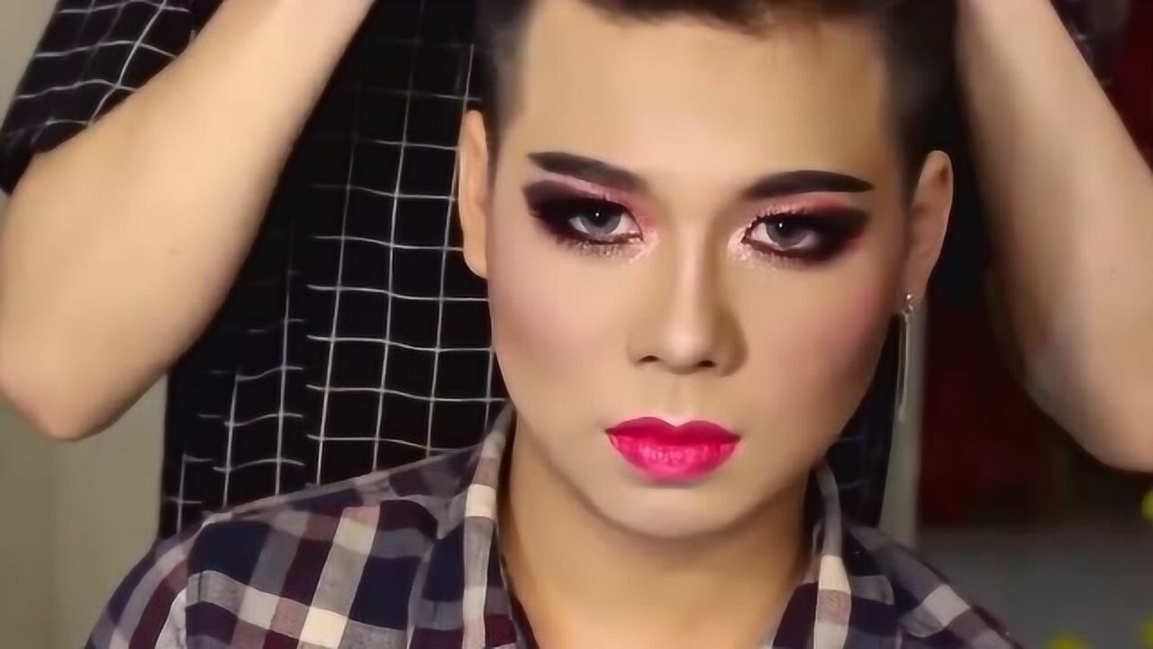 女装大佬!男子化完妆,穿上仙女裙,秒变女神!