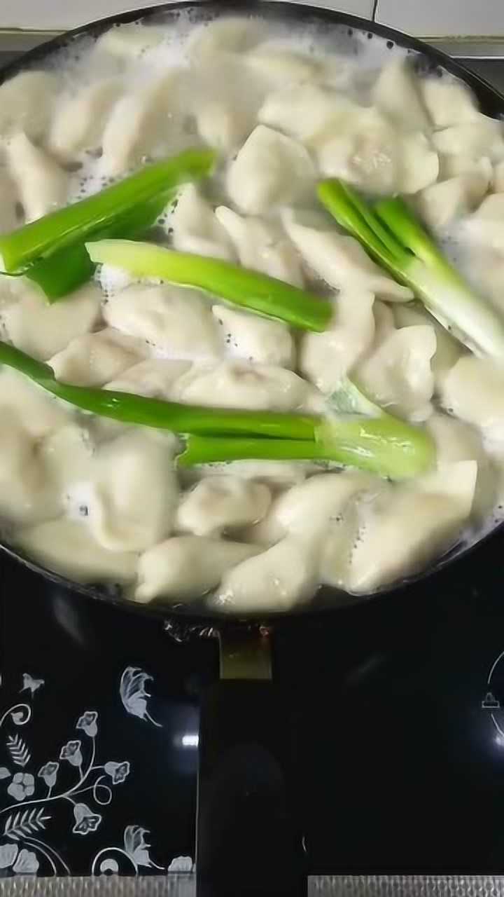 没想到煮饺子还有放这个是什么作用呢
