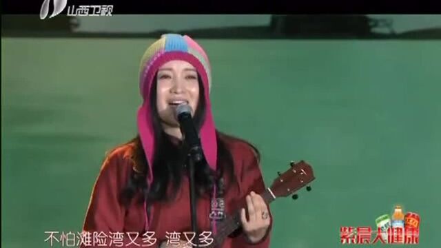 斯琴格日勒一曲《山歌好比春江水》!声线甜美!动听醉人!