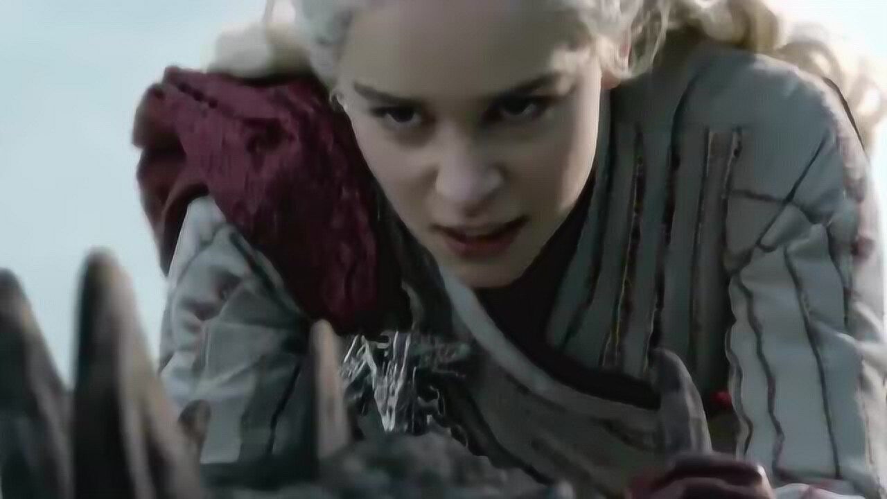 权力的游戏最精彩的部分龙母骑龙出来复仇