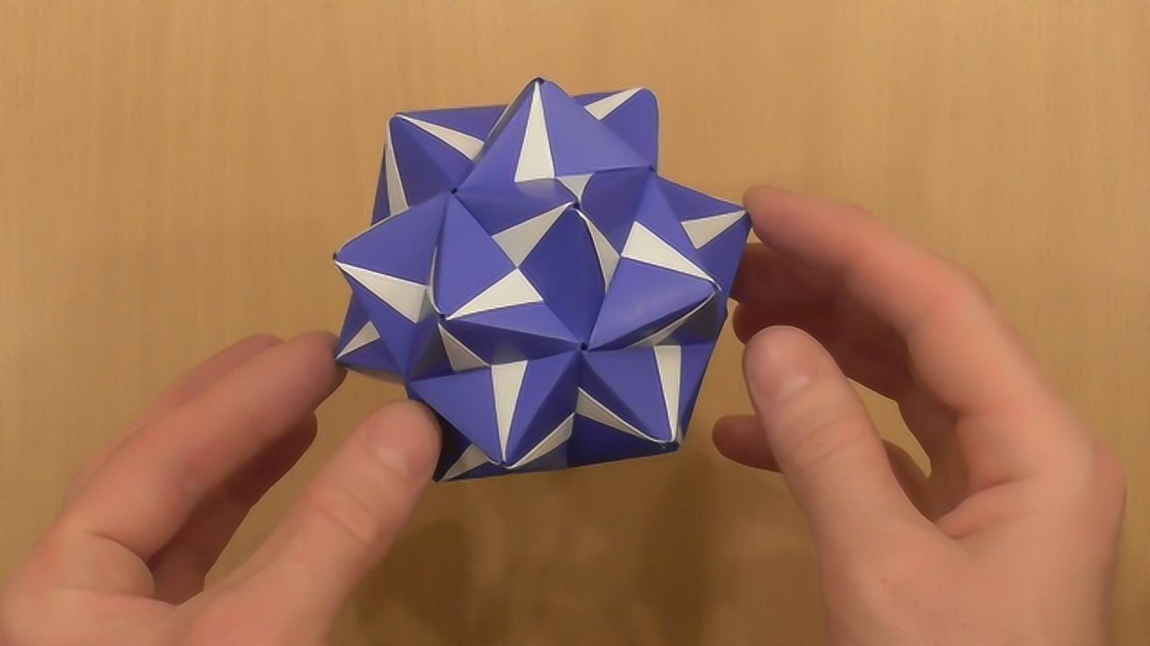 三角插纸球教程,步骤详细又简单,看一遍就学会了!