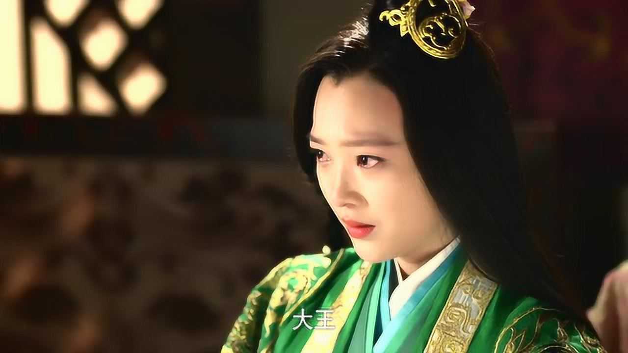 芈月传楚王生气魏美人总是遮掩自己的鼻子下令割了她的鼻子