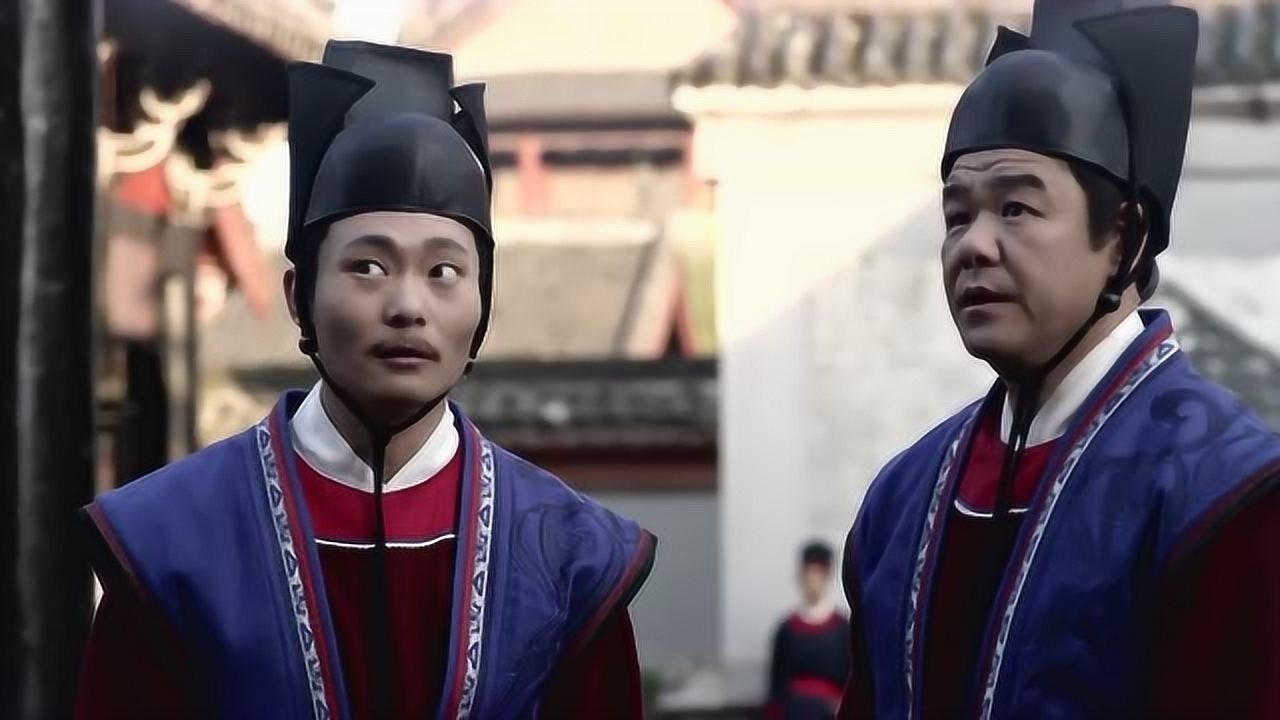 王朝马汉满腹怨言自己才刚被解雇下一秒就又被人派去干事