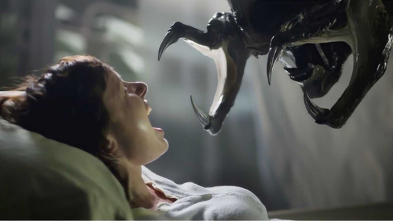 怪物破肚而出原来出自这部电影看完肚子疼