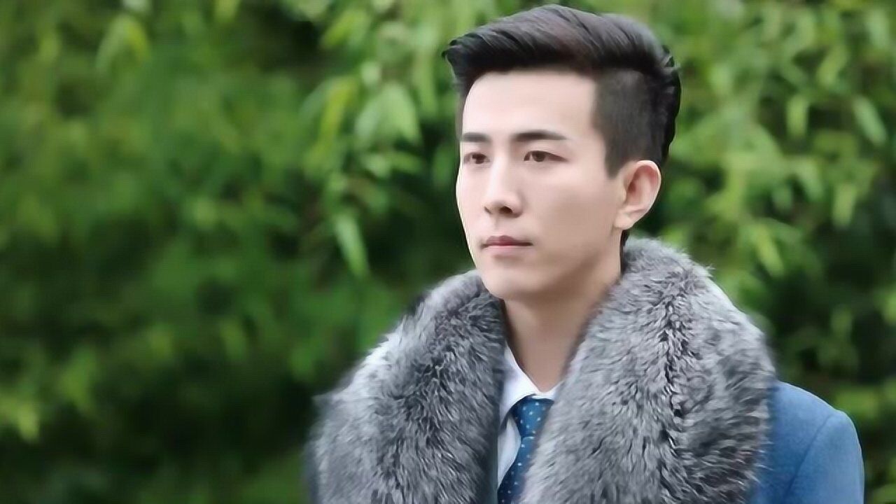 蓬莱间:项伯言和紫弦相互有意,但谁也没捅破那层窗户纸!