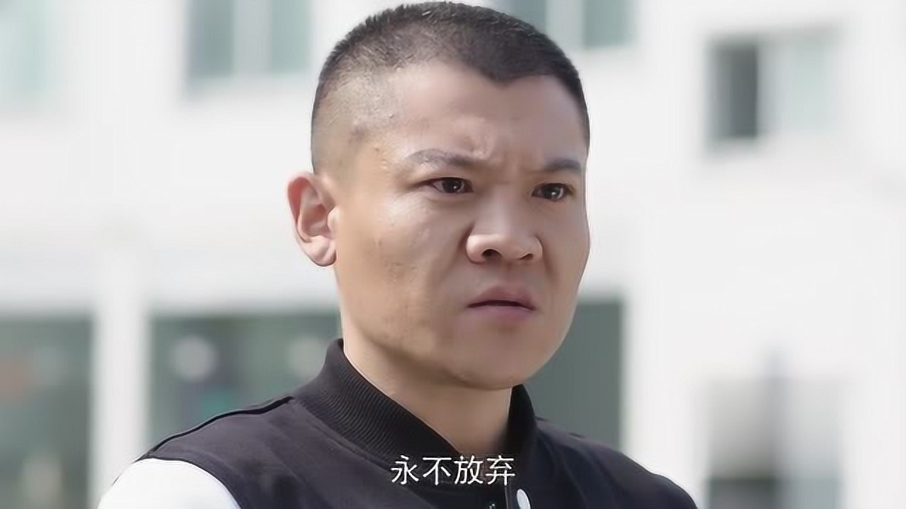 特种兵之霹雳火石磊英雄救美司机仗势欺人石磊暴揍肇事司机