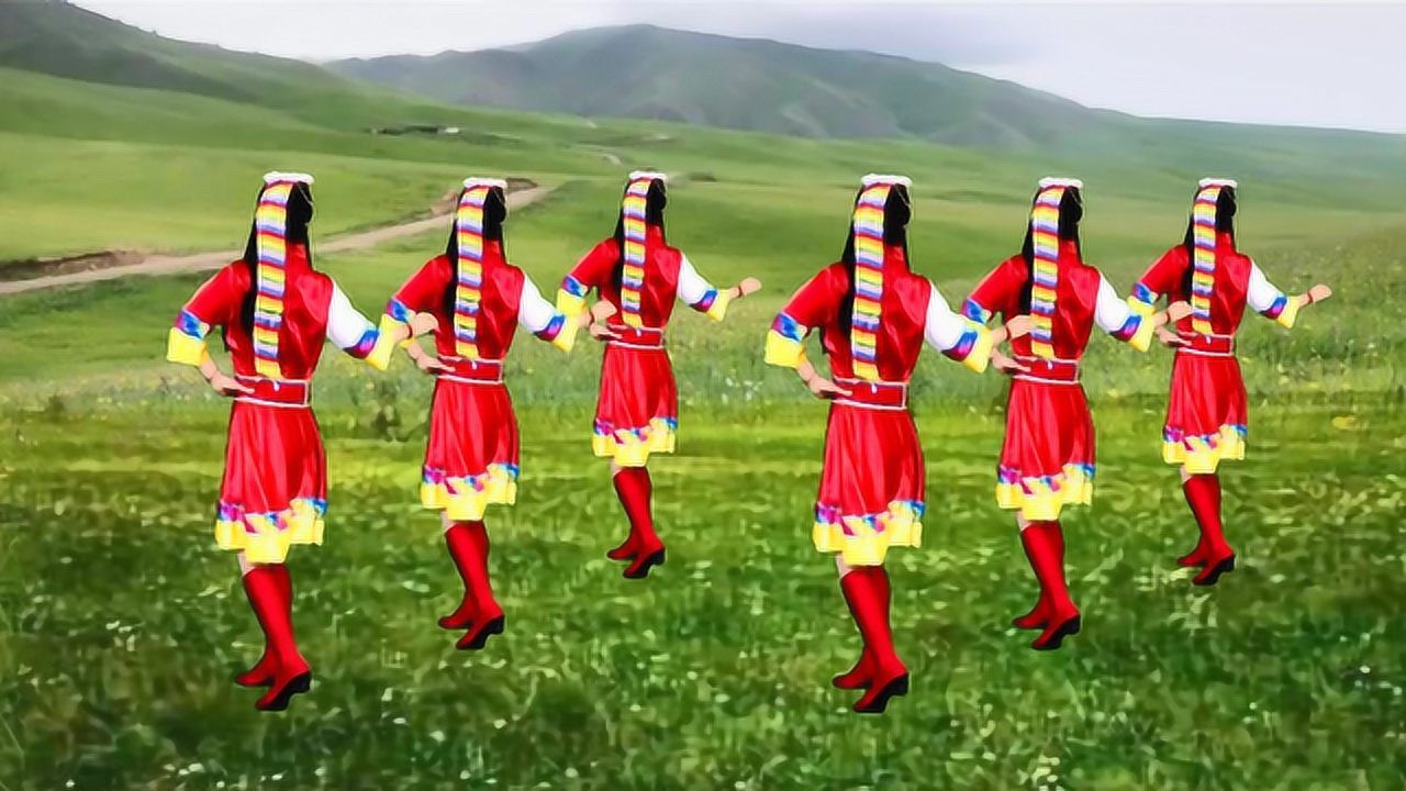 背面演示广场舞《玛尼情歌》歌声优美动听,简单又好看