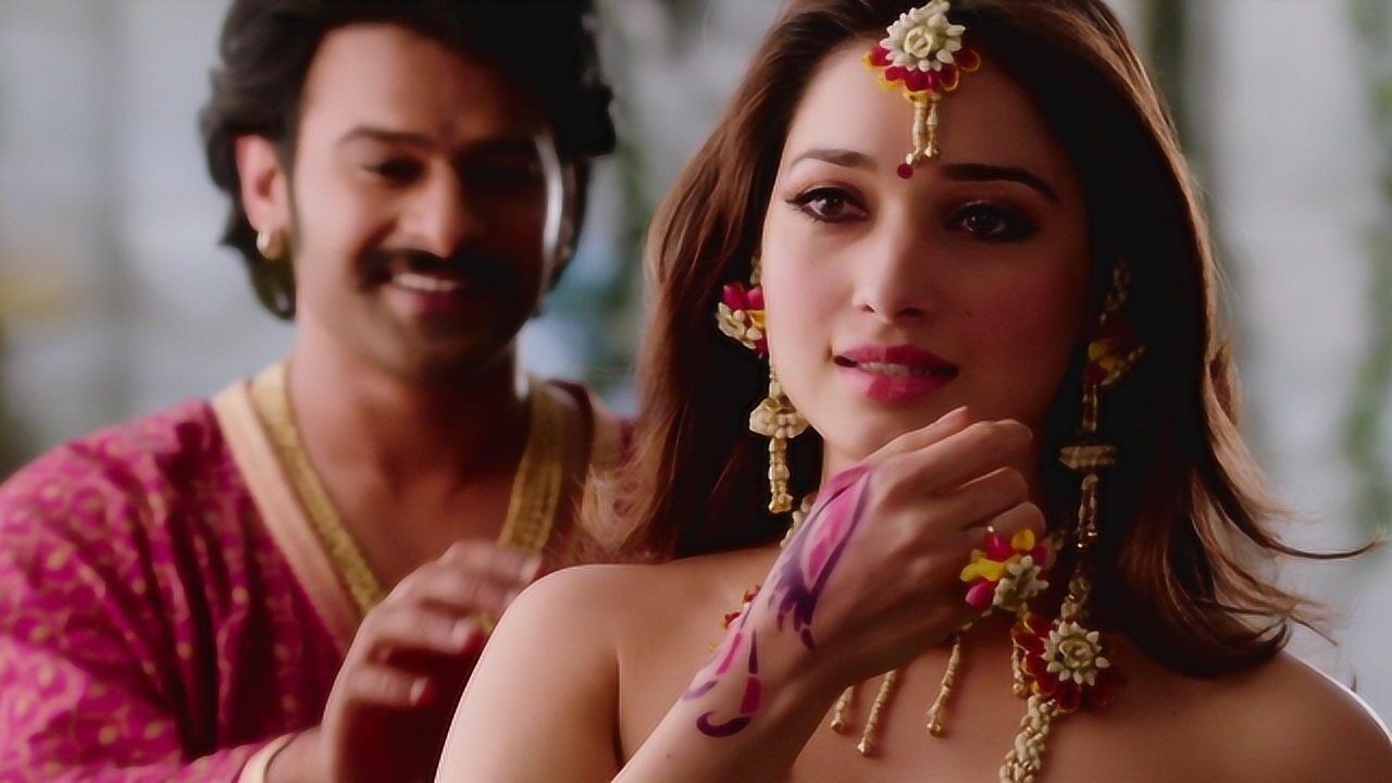 赏析印度高分巴霍巴利王宝莱坞完爆好莱坞激情女主超强激发荷尔蒙