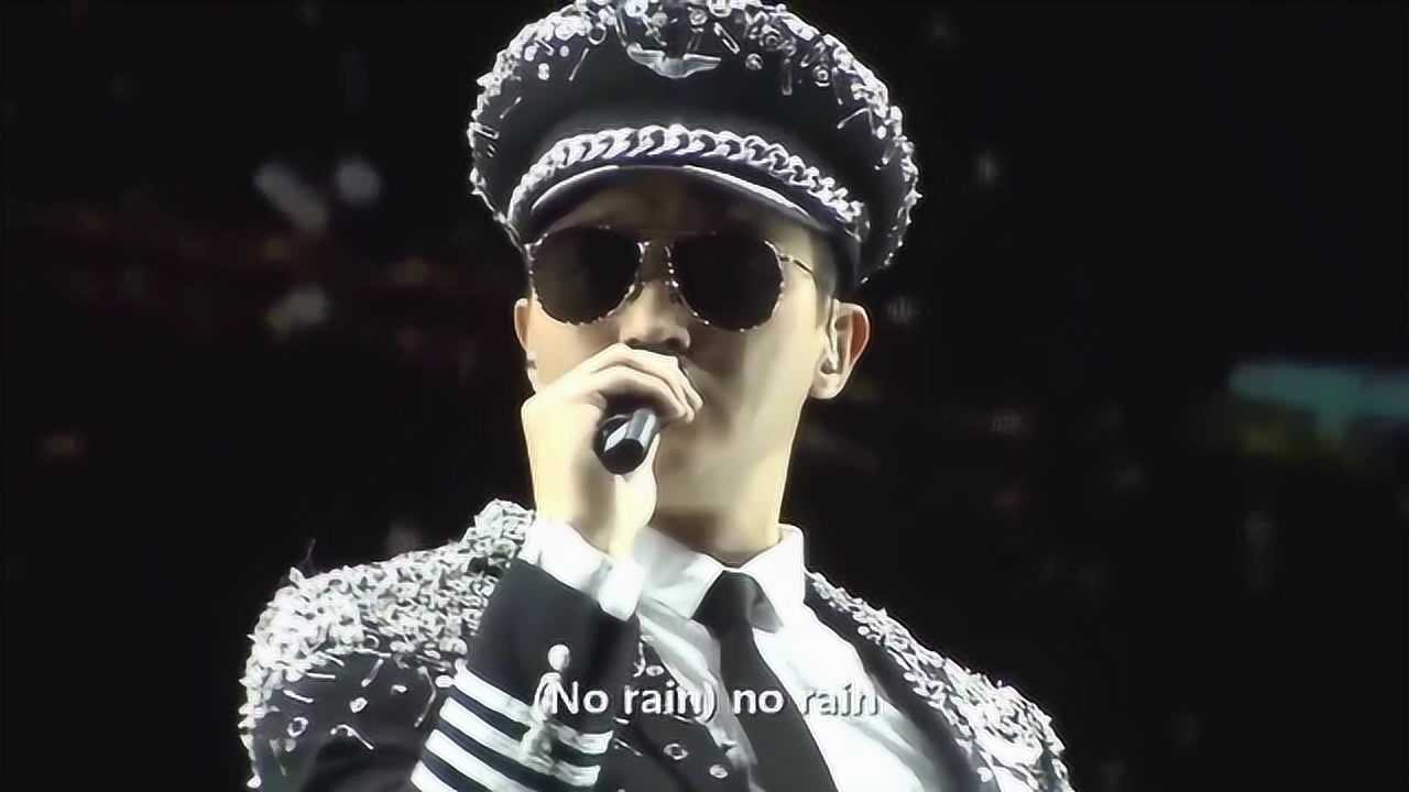 张智霖演唱冲上云霄主题英文黑衣墨镜超帅