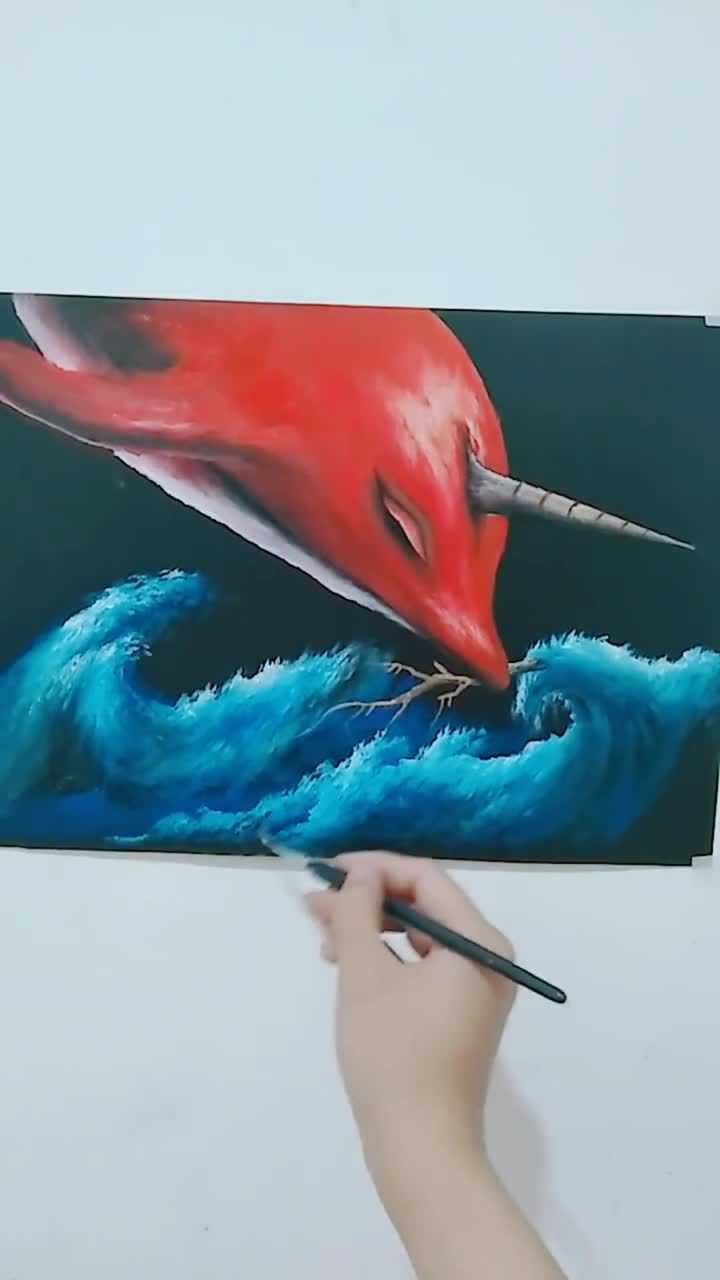 这画的貌似是大鱼海棠里的鲲