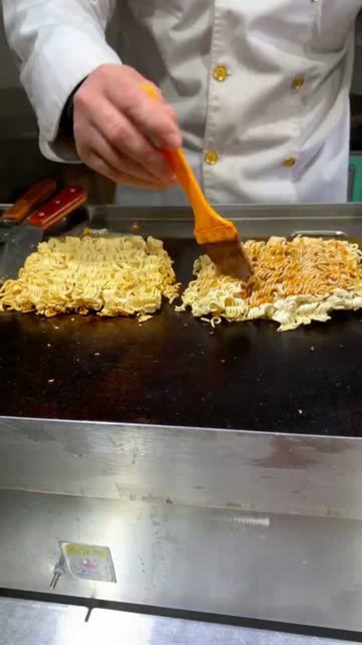 铁板方便面,好吃看得见