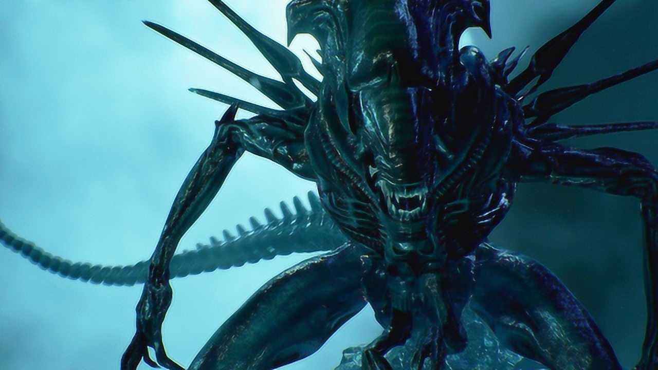 异形冷知识一只抱脸虫需要9个人操控道具不够乳胶衣来凑