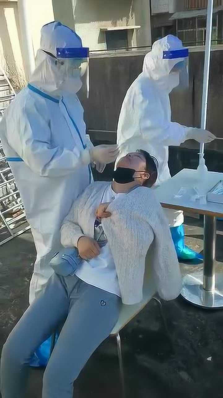 今天被拉去做核酸检测了那么长个棉签进鼻子里面去真是酸爽