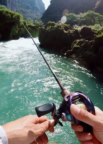 路亞鱖魚的最佳標點,風景好,還能釣到魚!_騰訊視頻