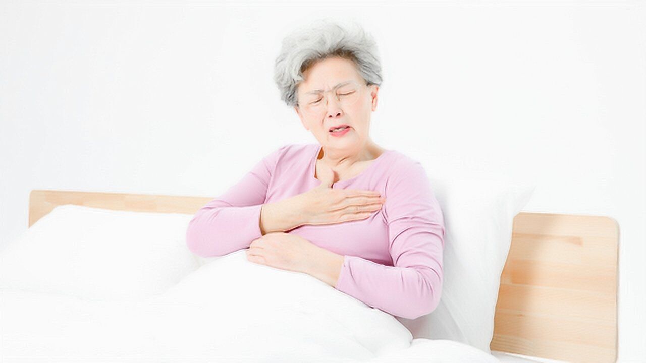 做胃镜时恶心,呕吐,老人可以做无痛胃镜吗?