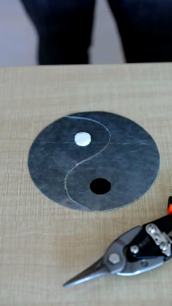 新型剪铁神器遇上"八卦图",剪铁片跟剪纸一样轻松!