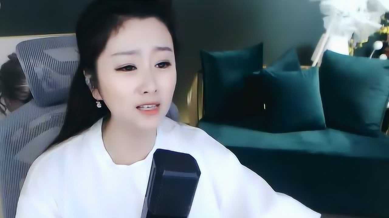 菲儿深情演唱望爱却步一首伤心的情歌太走心了