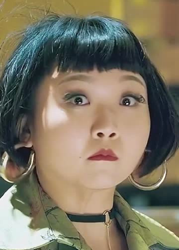 著名网红楚楚baby?好家伙,一出场就出了个痛苦面具!