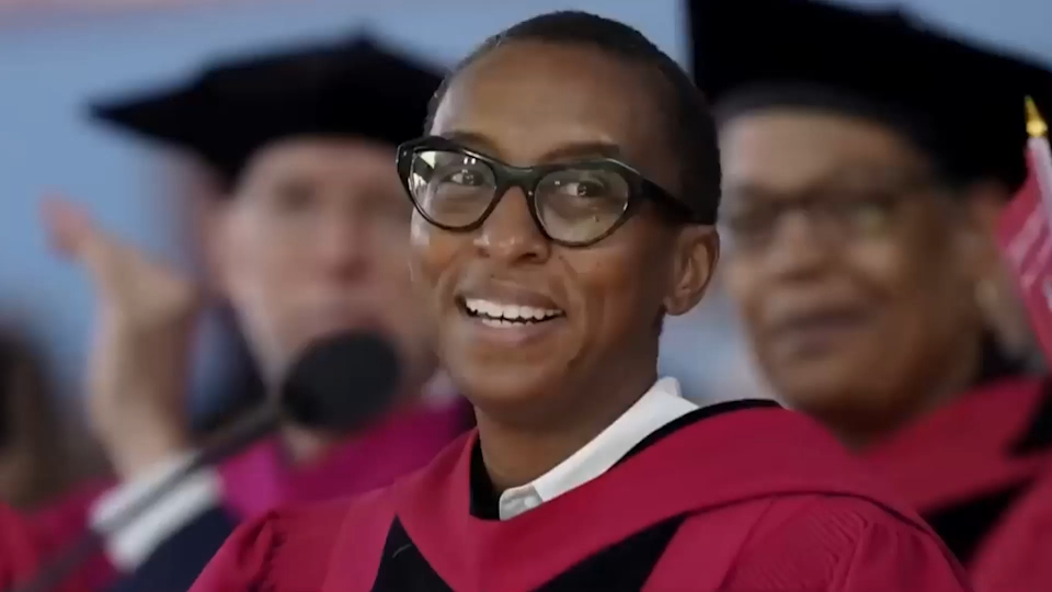 历史上任职时间最短哈佛大学校长宣布辞职此前陷入反犹风波