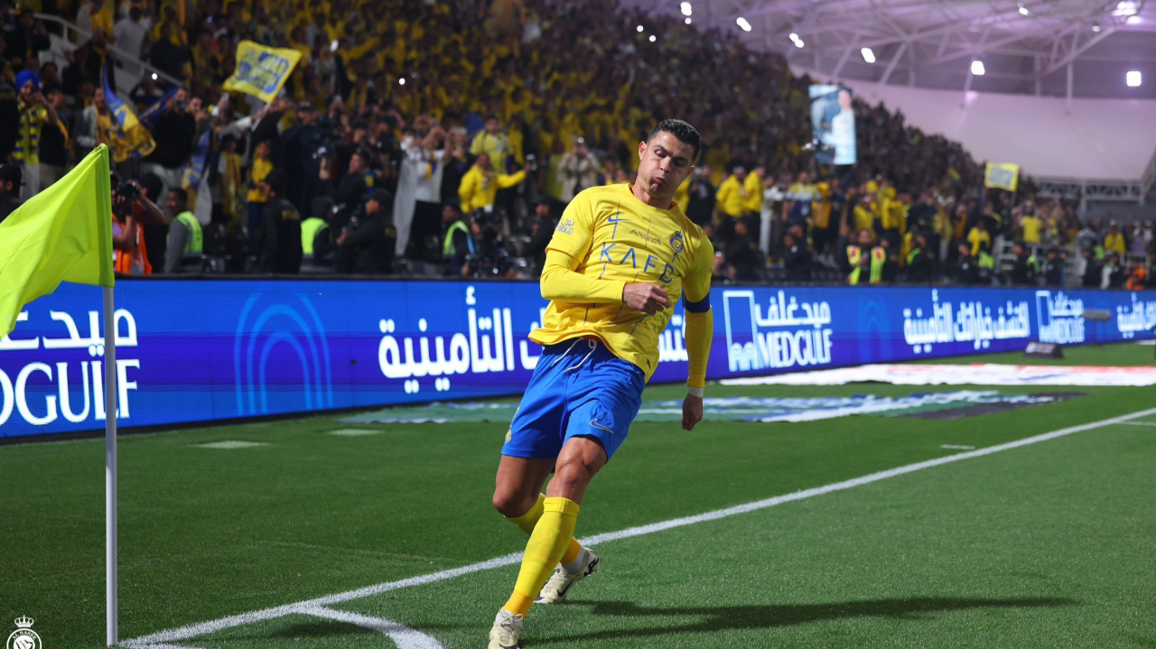 【沙特超】c罗点射做不雅庆祝动作,塔利斯卡双响绝杀利雅得青年!