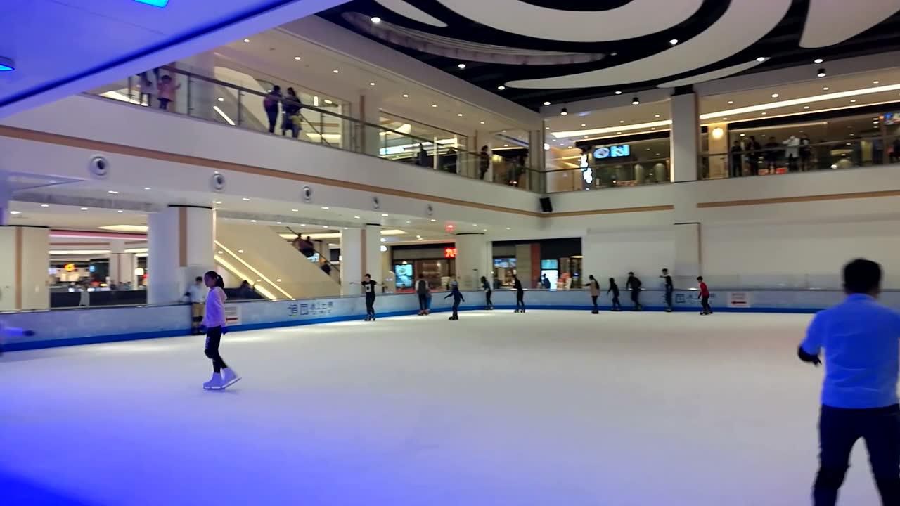 中山溜冰场图片
