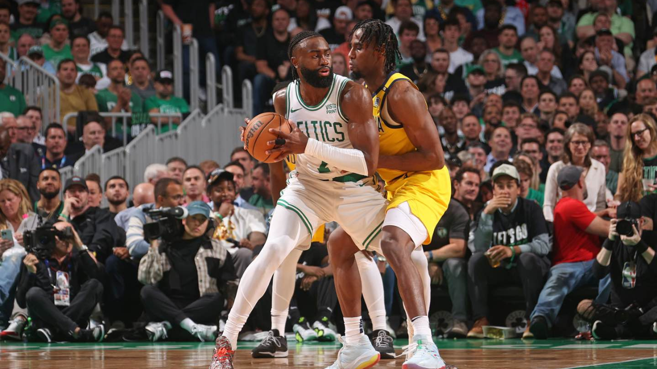 布朗大心脏三分命中极限绝平 哈利伯顿绝杀打铁双方进加时