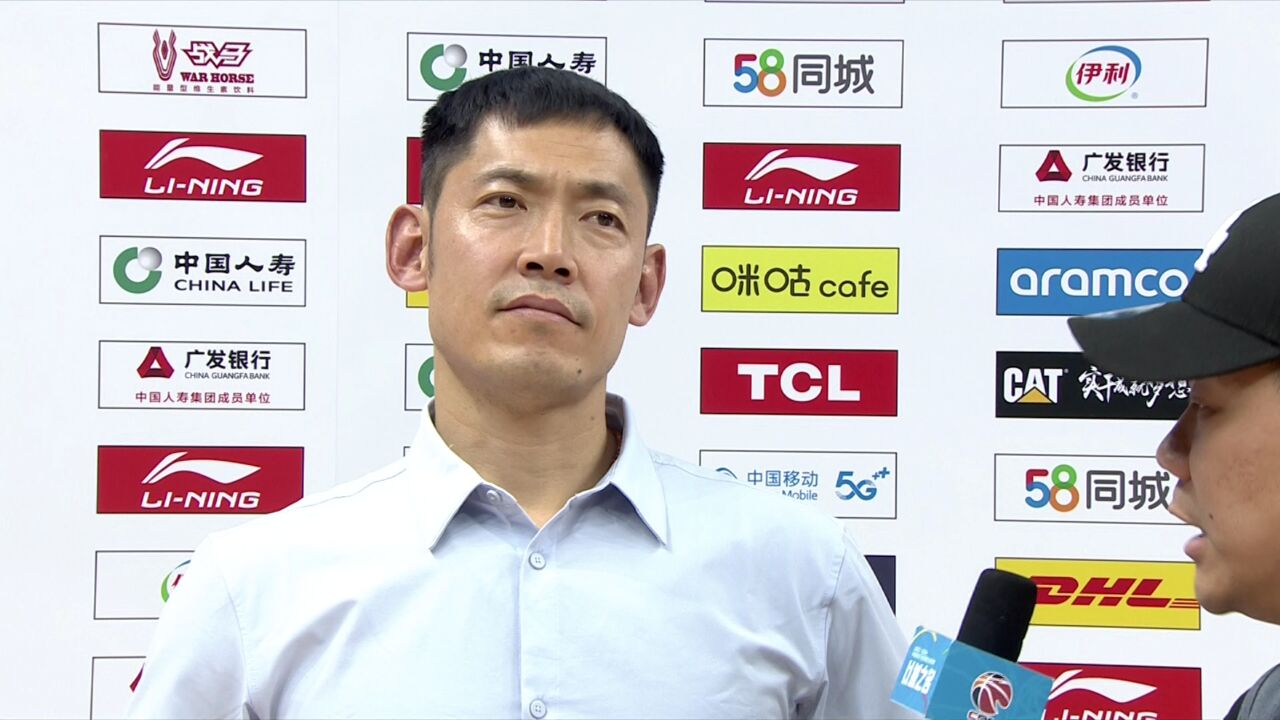 天津男篮惨败辽宁男篮!天津先行者主教练张庆鹏赛后采访.