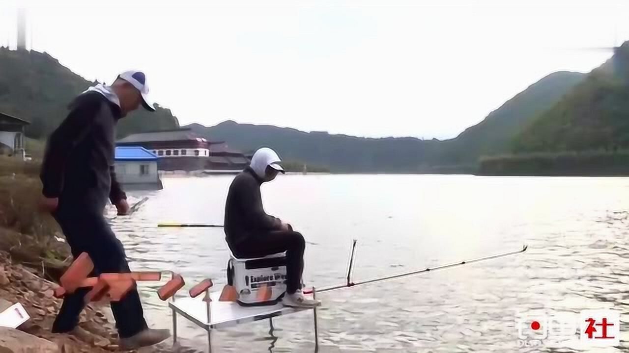 钓鱼时如何正确使用底钓和浮钓?钓鱼大师为你实战演示!_高清1080P在线观看平台_腾讯视频