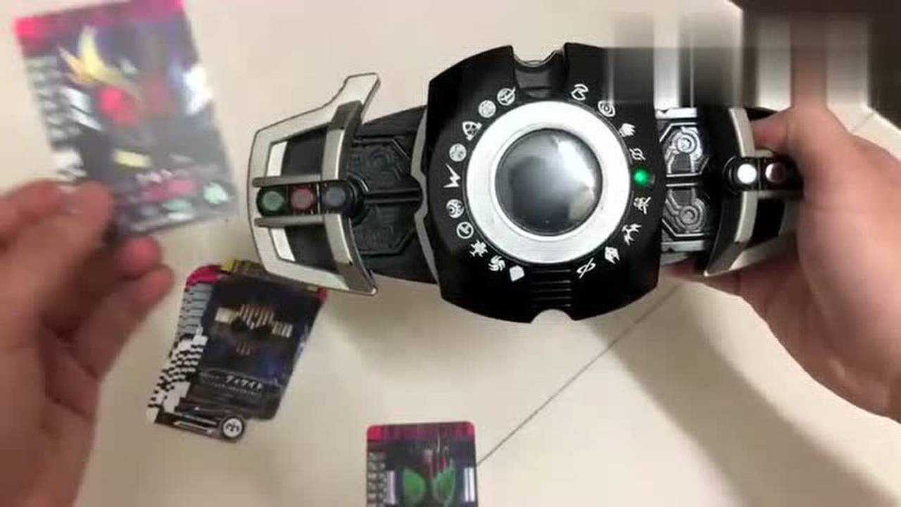 据说这是当年废案的假面骑士黑暗decade变身腰带假面骑士