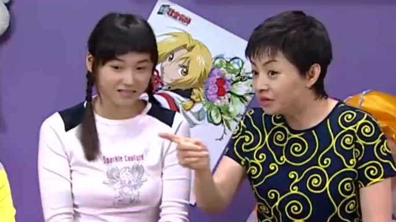 家有儿女第3季第39集小雪参加高考能考上清华全家激动不已