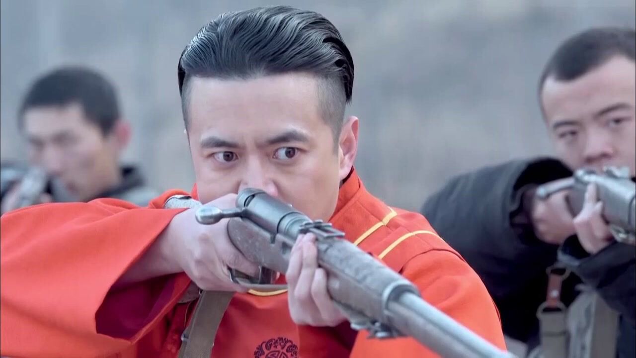 地雷战:鬼子逃跑到镇妖石前,不料却看到了令他绝望的地雷!